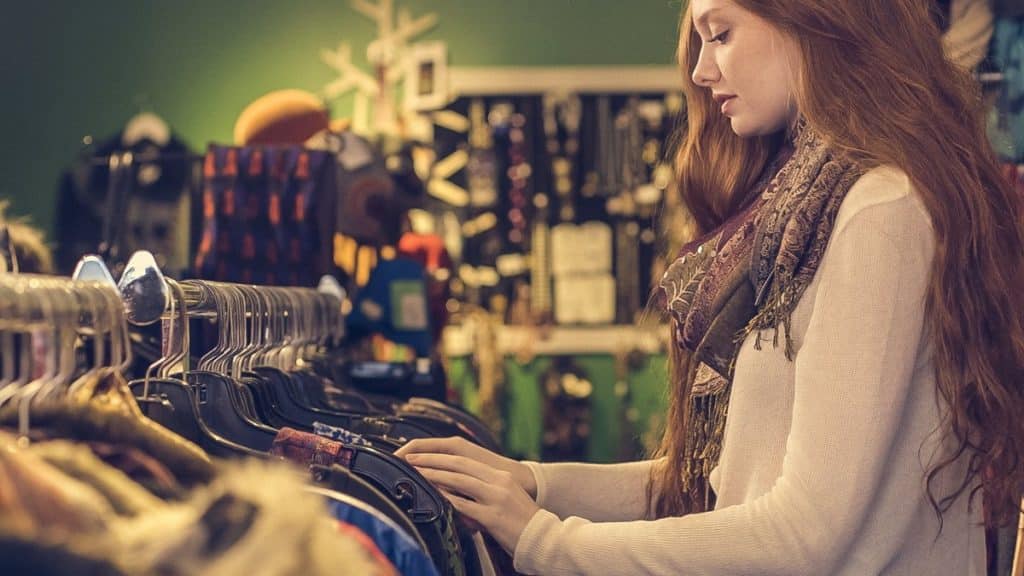 girl in boutique