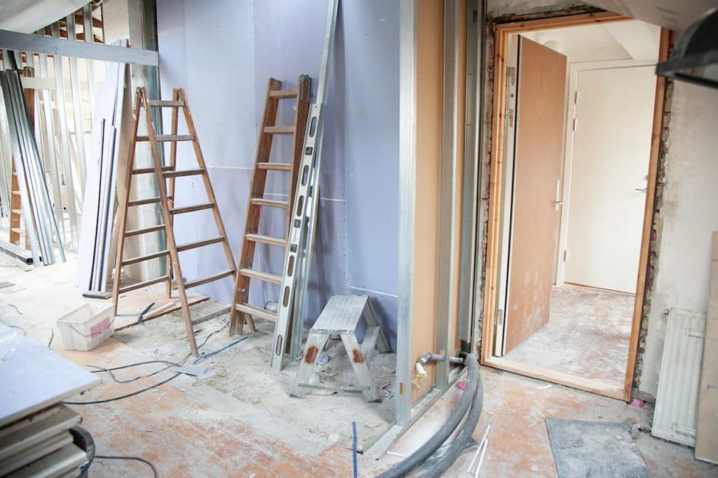 13 Home Renovation Business Ideas for Restoration Experts