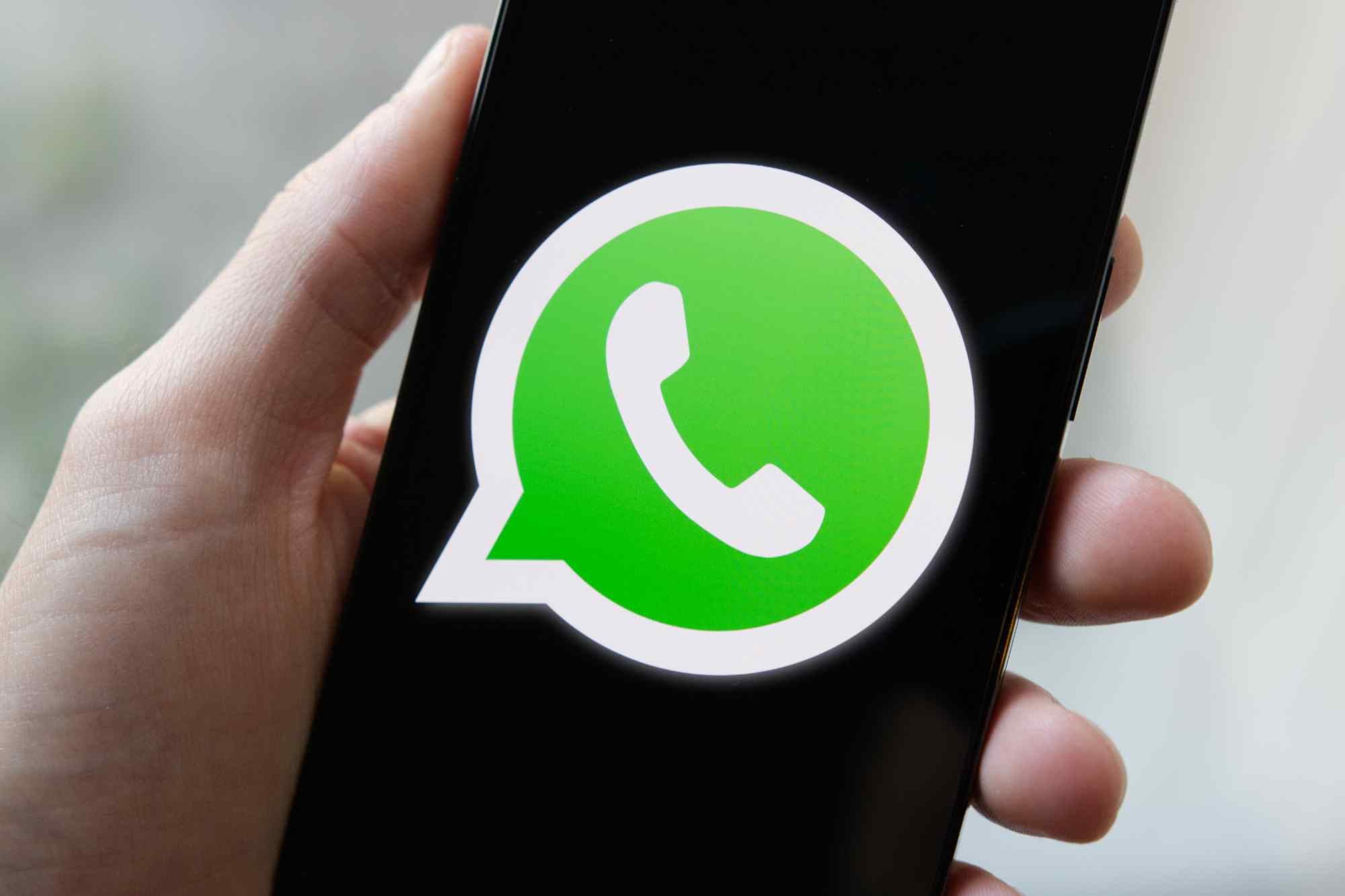 Why use whatsapp instead of text 11 reasons microstartups
