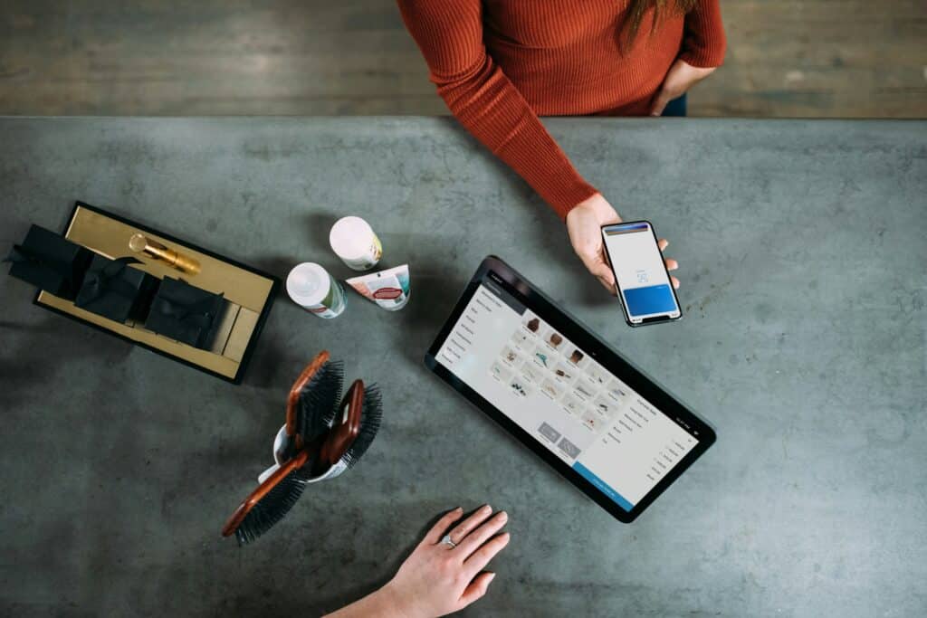 how to make a customer loyal