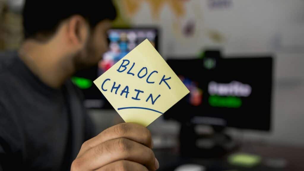 how does blockchain work